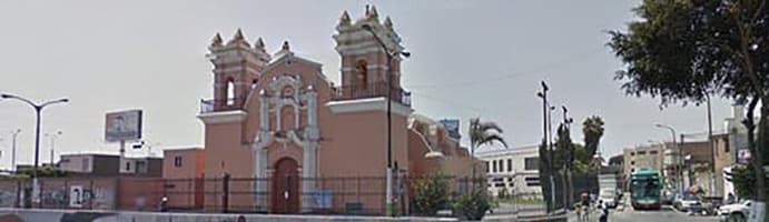 Hostal en Carmen de La Legua: King's